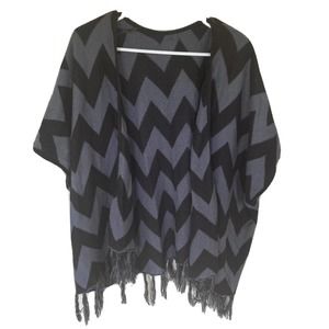 Open Front Cardigan Sweater Womens OS Grey Black Chevron Stripe Knit Fringe Hem